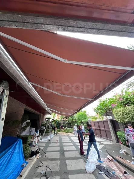Motorized Retractable Awning 06192026-01