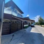 Manual Retractable Awning 06172026-03